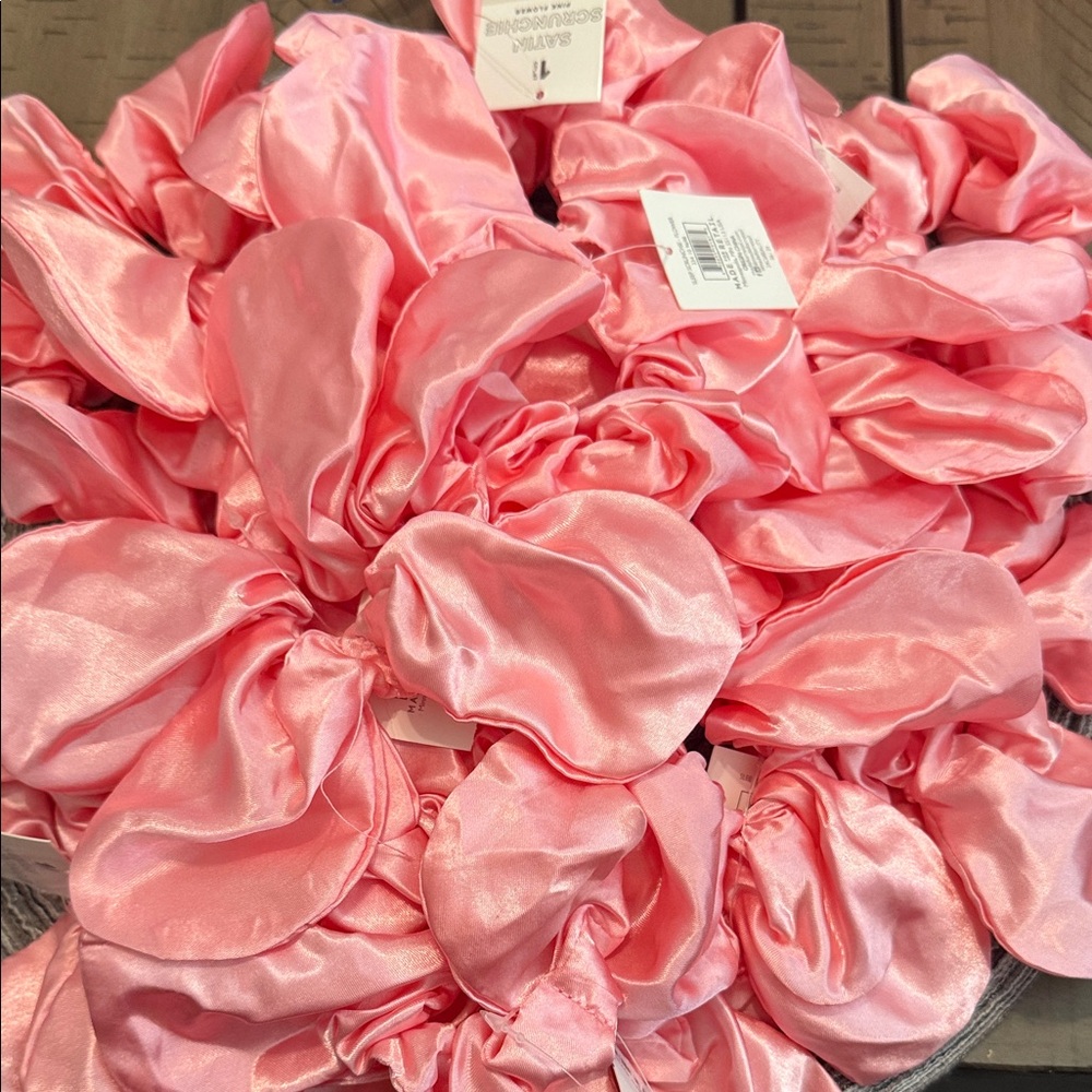 2/$25 15pc Pink Satin Scrunchies NWT
